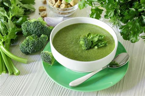 brokoli çorbası sutsuz